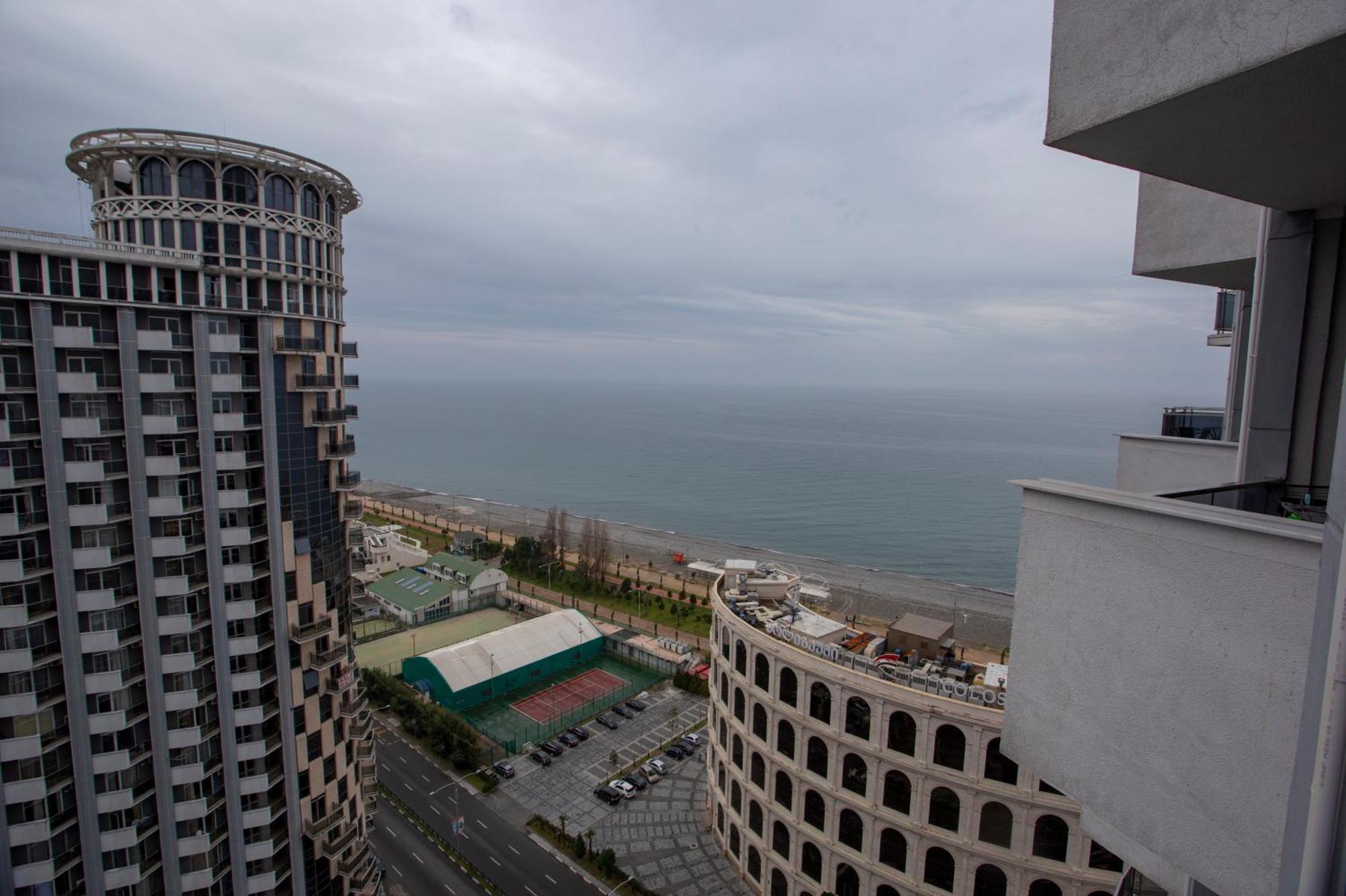 Olympic Batumi Lägenhet Exteriör bild