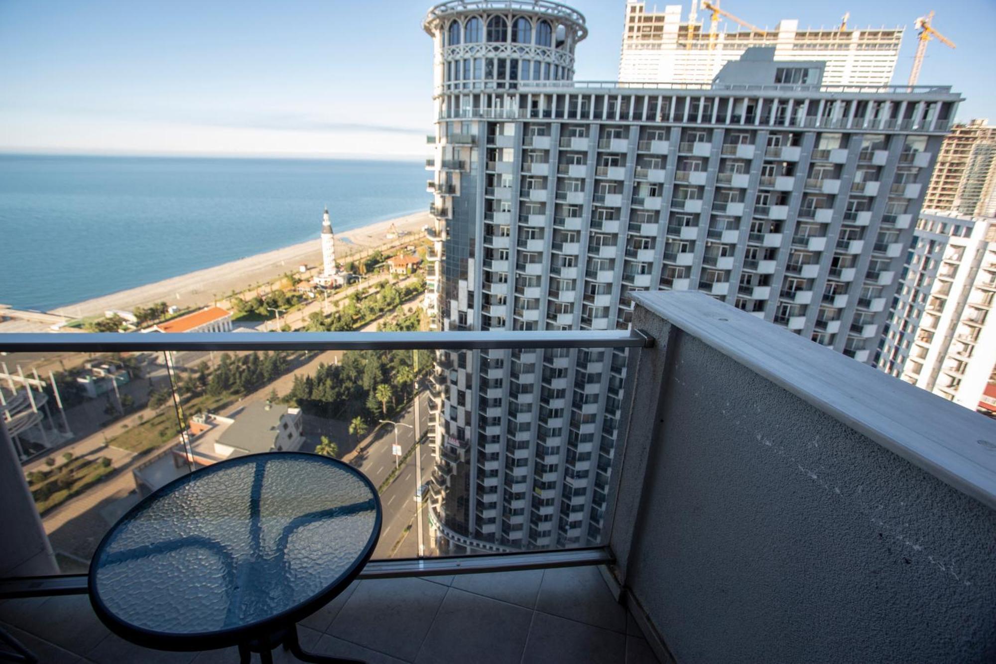 Olympic Batumi Lägenhet Exteriör bild