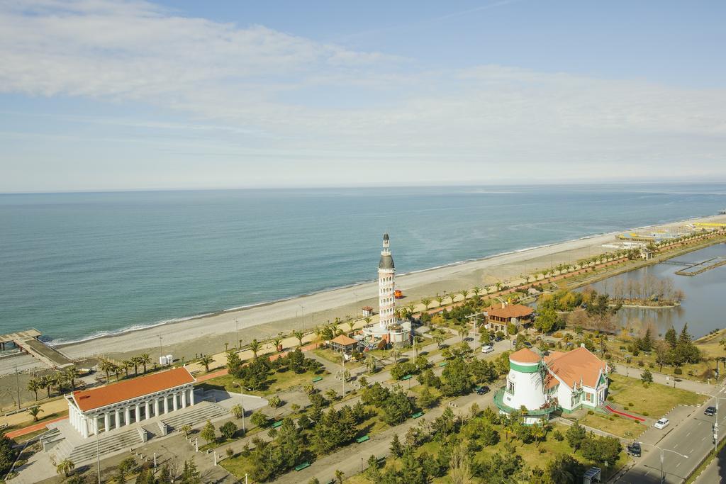 Olympic Batumi Lägenhet Exteriör bild