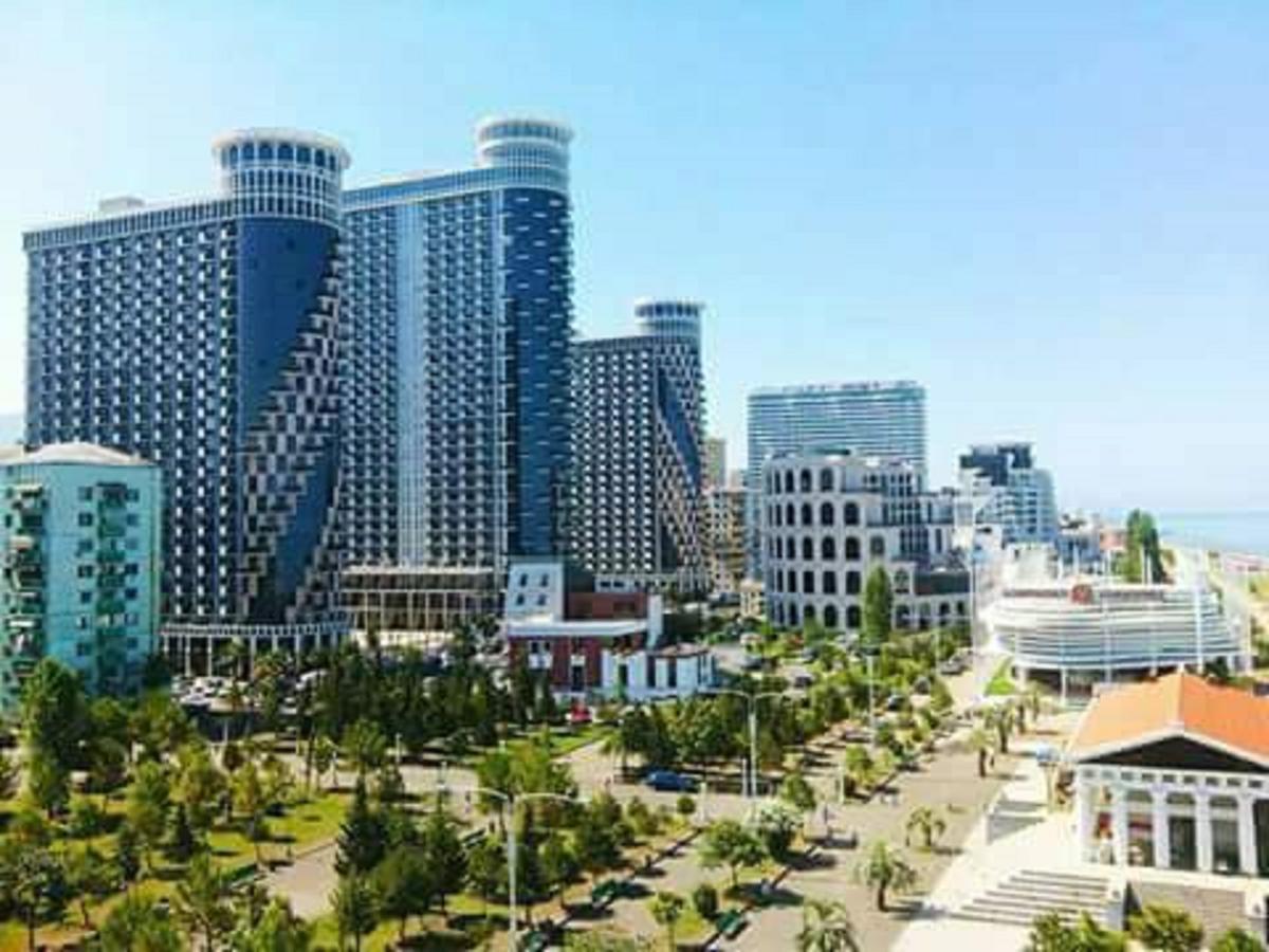 Olympic Batumi Lägenhet Exteriör bild